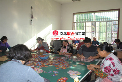 拿手工活回家做 來料加工行業(yè)擴(kuò)張迅速 去哪里找訂單做